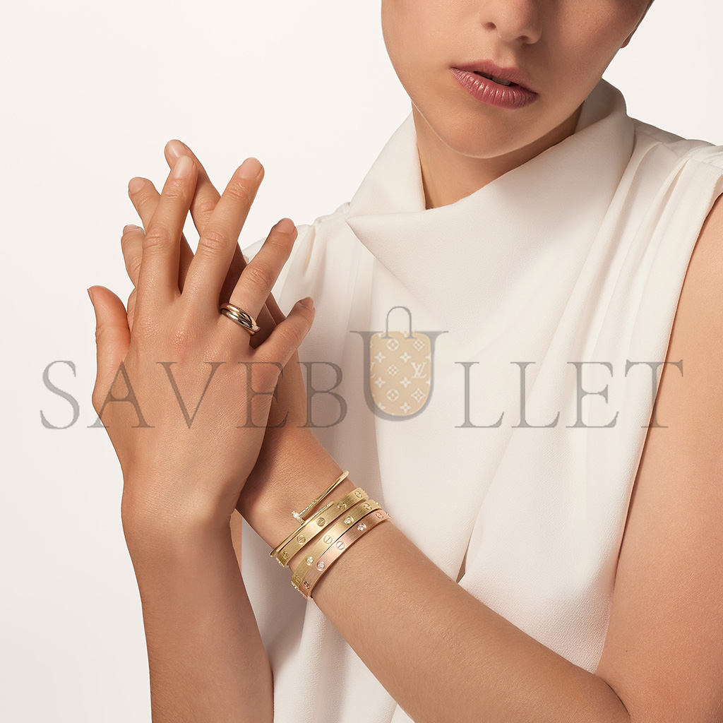 ca*t*er love bracelet, classic model, brushed finish, set with 4 Di*m*nds b6080117